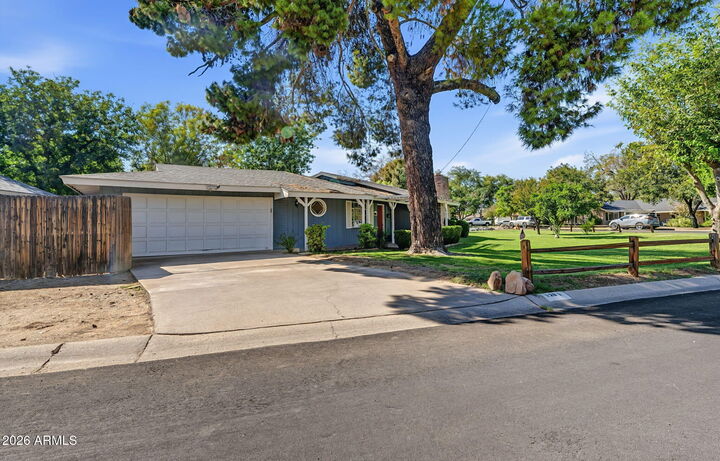 Property Photo:  1201 W Rancho Drive  AZ 85013 
