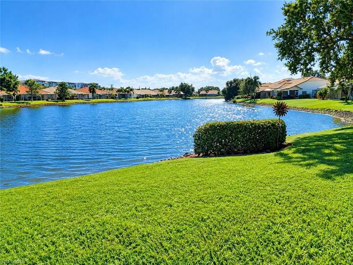 Property Photo:  6820 Lone Oak Blvd  FL 34109 
