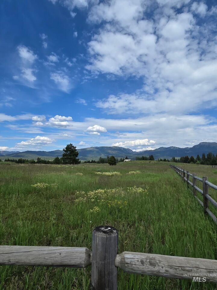 Property Photo: 14016 Country Way ID 83638