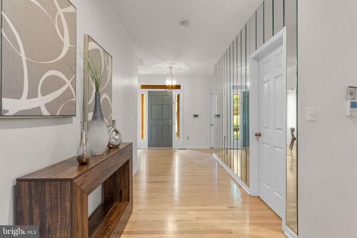 Property Photo:  6113 Goldtree Way  MD 20817 