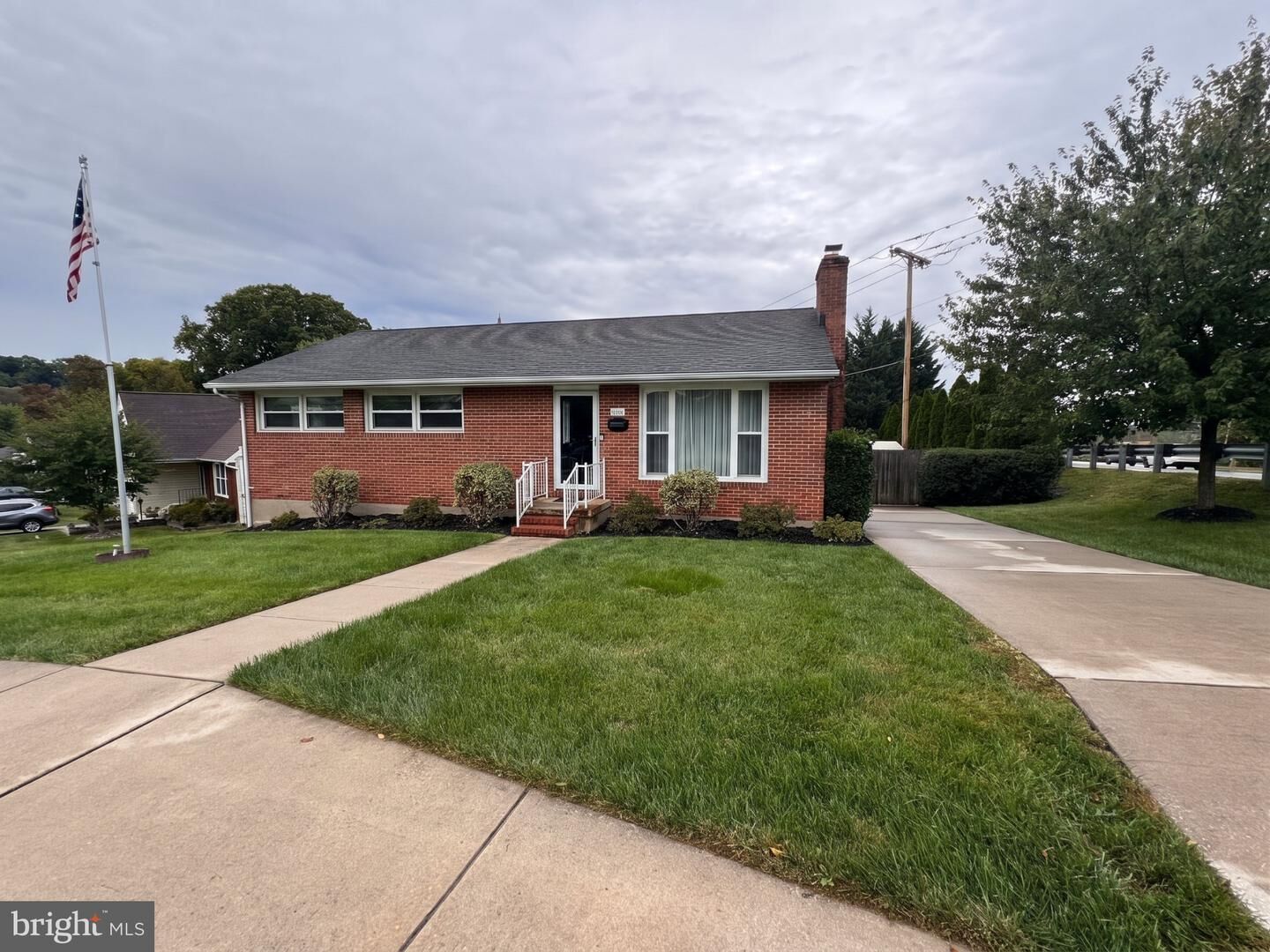 Property Photo: 163 Othoridge Road MD 21093