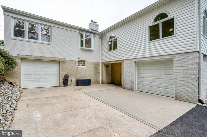 Property Photo: 618 Plumtree Road MD 21015