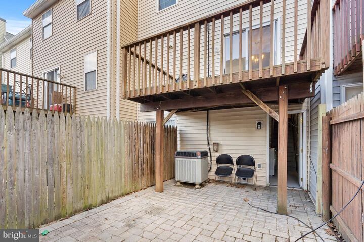 Property Photo:  7652 S Arbory Lane 323  MD 20707 