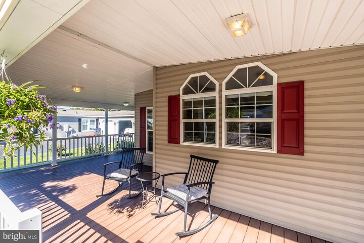 Property Photo:  626 Farmland Way  PA 19320 