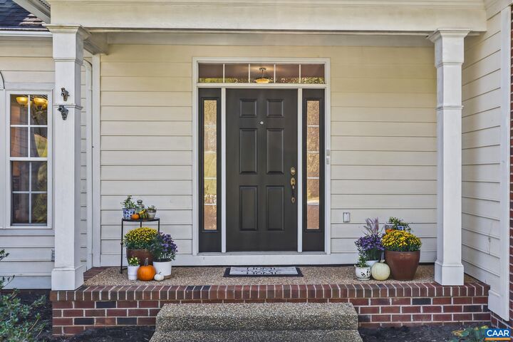 Property Photo:  1706 Mattox Ct  VA 22903 