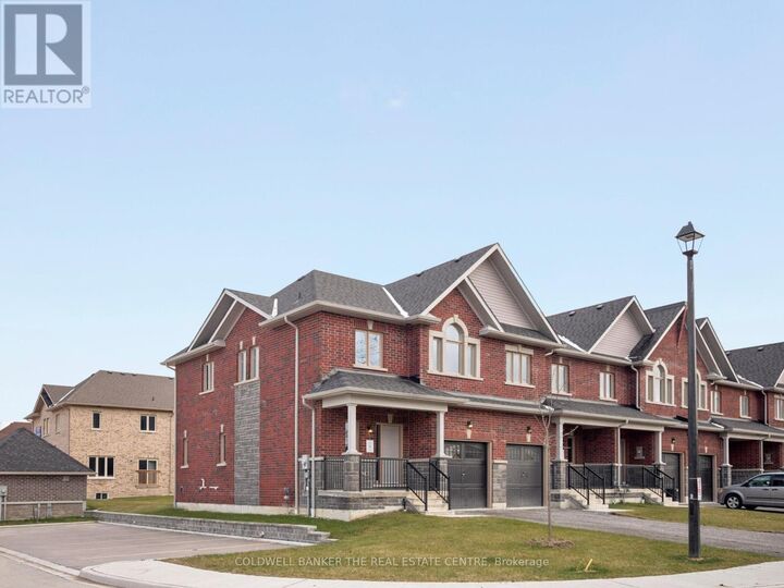 Property Photo: 11 Hildred Cushing Way ON L9P 0S1