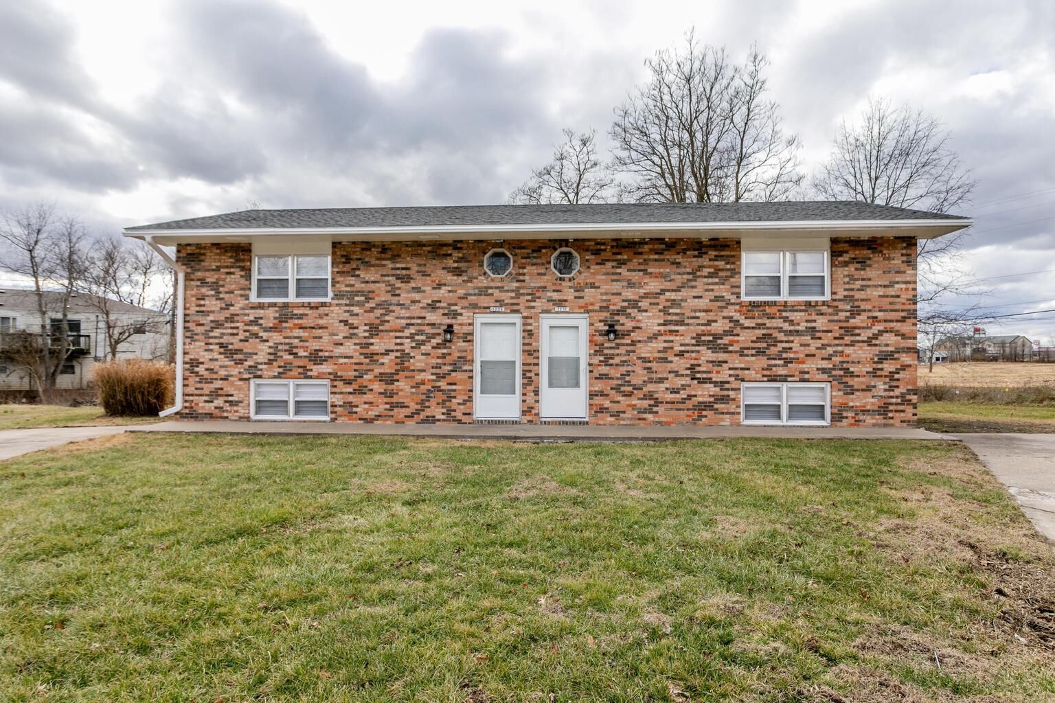 Property Photo: 1211 Player Pl MO 65202
