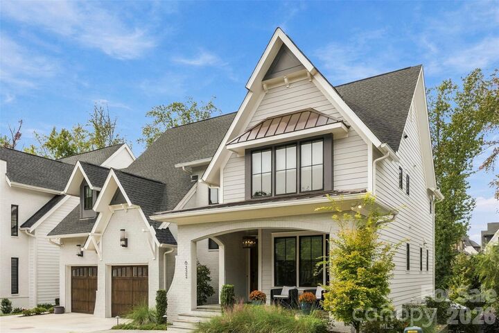 Property Photo:  6222 Louis Patrick Lane  NC 28211 