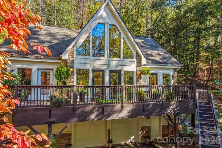 Property Photo:  237 Mallard Road  NC 28746 