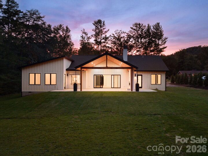 Property Photo:  22 Willowbrook Road  NC 28805 