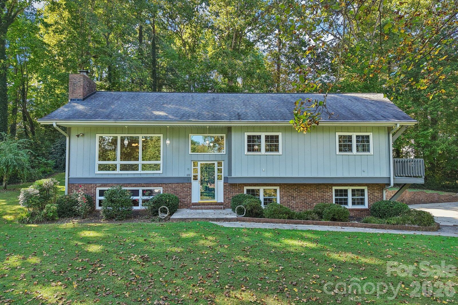 Property Photo: 122 W Laurel Lane NC 28729