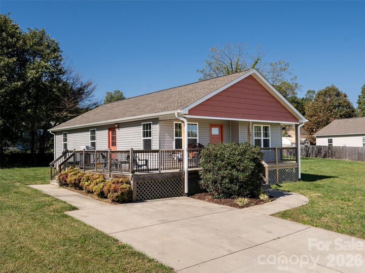 Property Photo:  33 Sherman Meadows Drive  NC 28726 