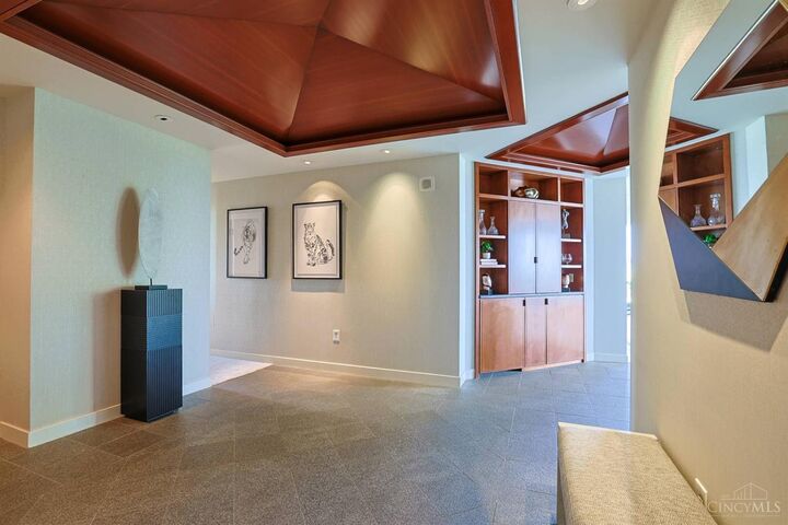 Property Photo:  2412 Ingleside Avenue  OH 45206 