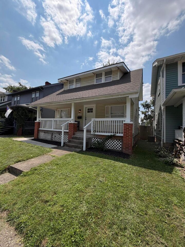 Property Photo:  125 E Hinman Avenue  OH 43207 