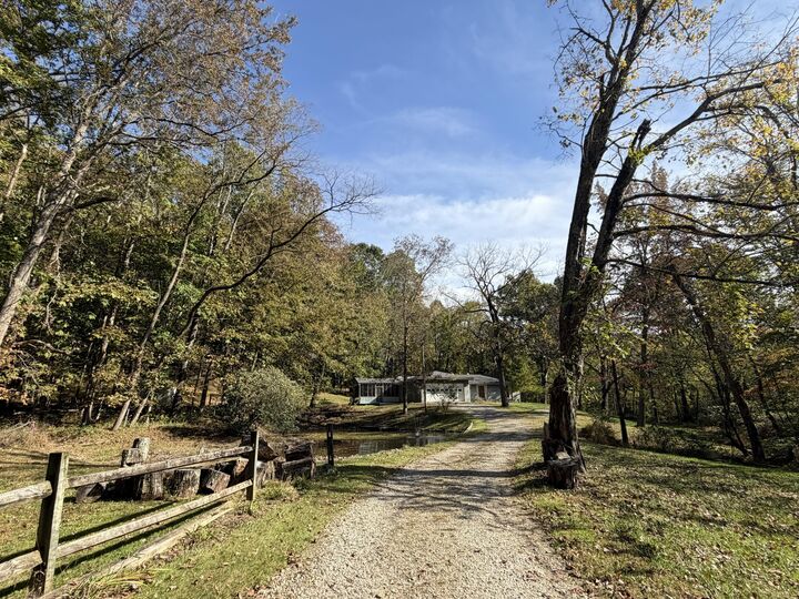 Property Photo:  4056 Dragoo Road  OH 43830 