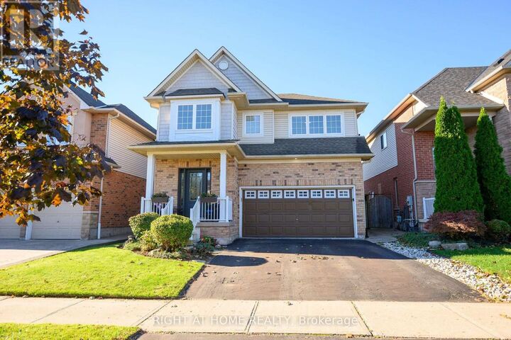 Property Photo: 54 Vinifera Drive ON L3M 5R8