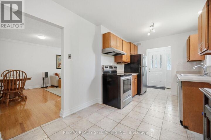 Property Photo:  3637 Chiplow Road  ON L4X 2R1 