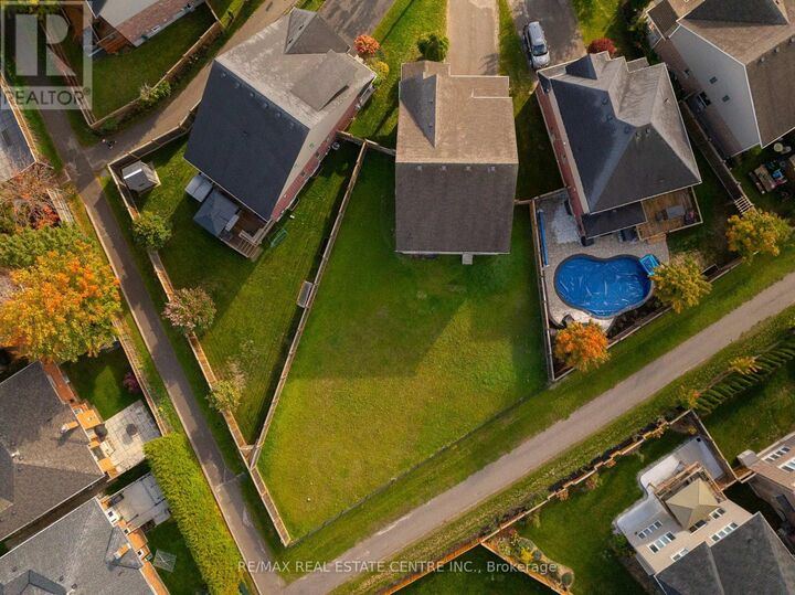 Property Photo: 51 Laverty Crescent ON L9W 6S9
