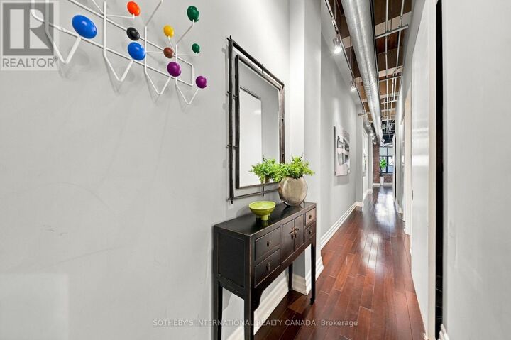 Property Photo:  43 Hanna Avenue 103  ON M6K 1X1 