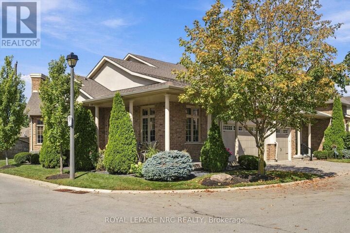 Property Photo:  3232 Montrose Road 8  ON L2H 0E8 