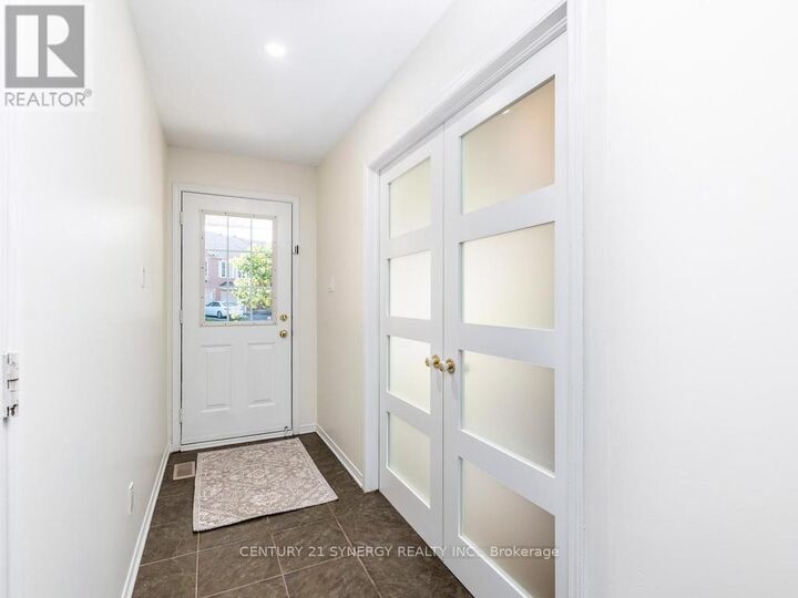 Property Photo: 128 Macassa Circle ON K2T 1J9