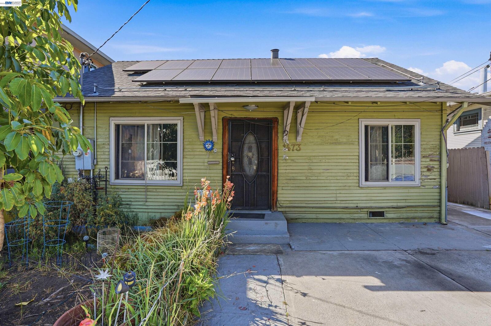 Property Photo:  1473 82nd Ave  CA 94621 