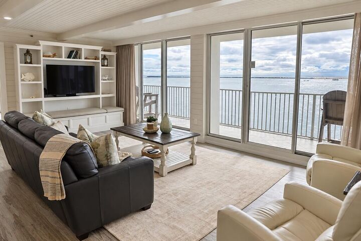 Property Photo:  150 Gulf Shore Drive 201  FL 32541 