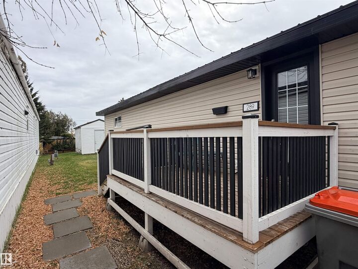 Property Photo:  #289 53222 Rge Rd 272  AB T7X 3N9 