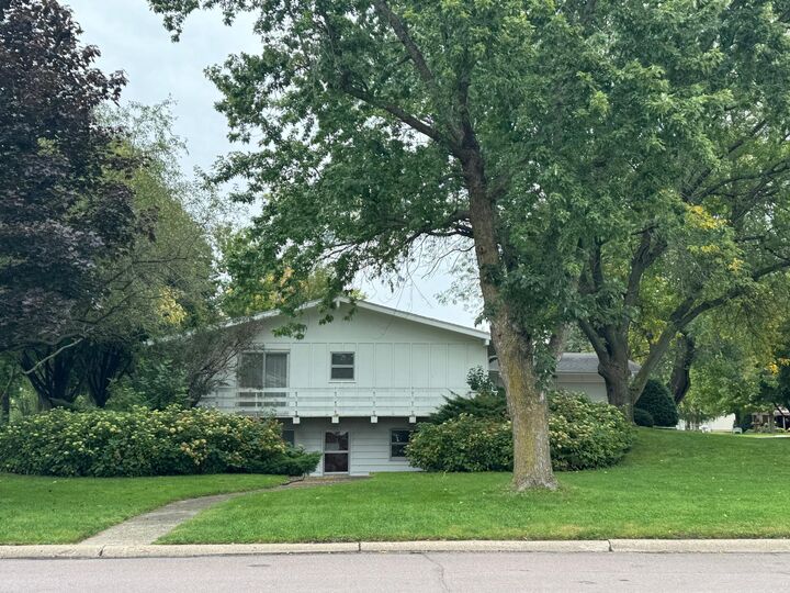 Property Photo:  15 10th Street SE  MN 56097 