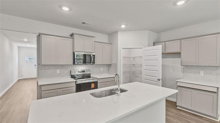Property Photo:  518 Alder Lane Court  GA 30223 