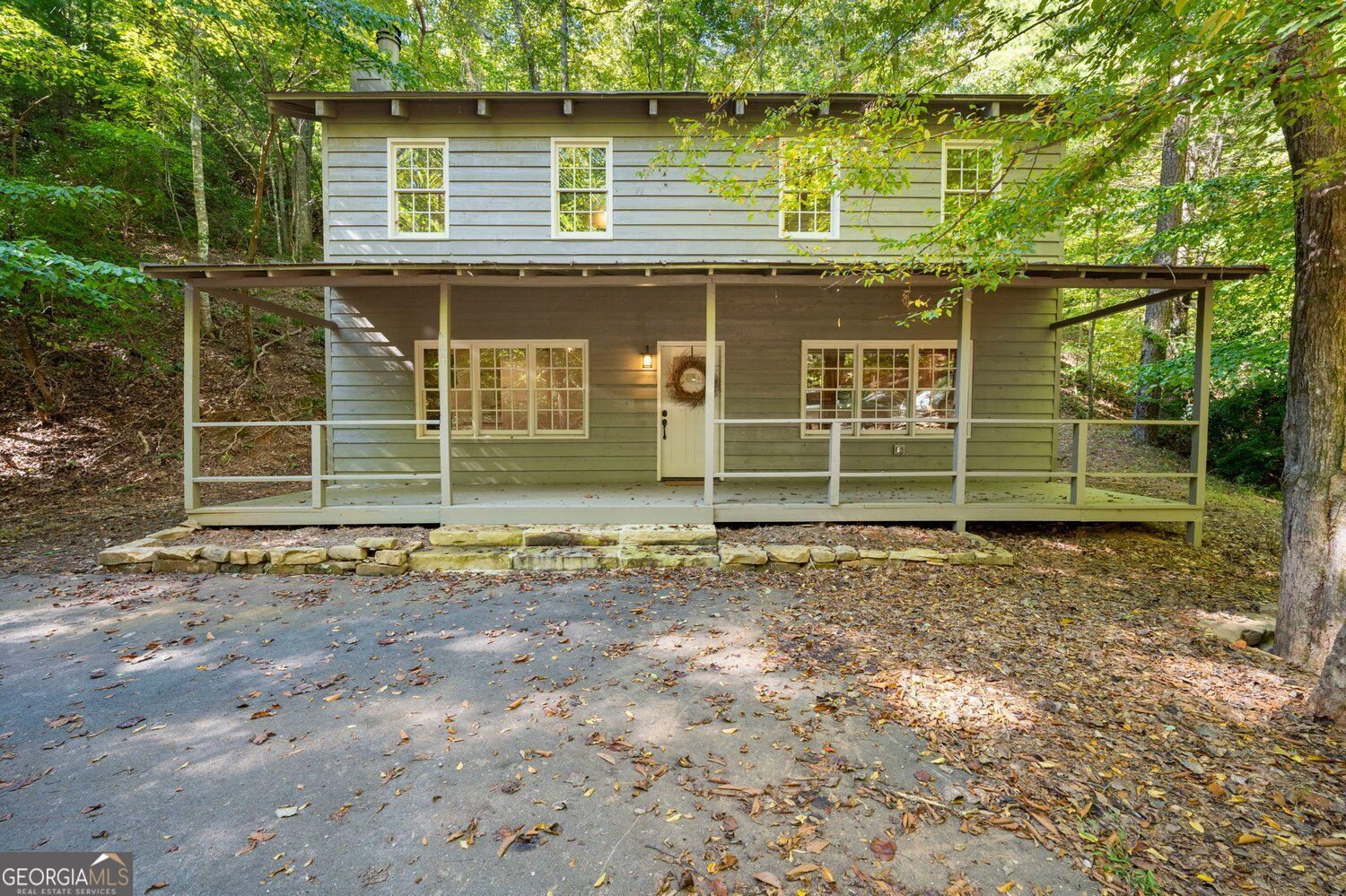 Property Photo:  202 Buckskull Hollow Drive  GA 30143 
