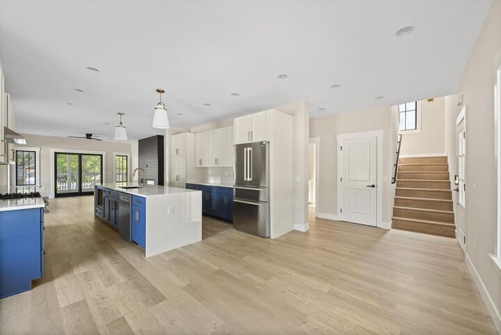 Property Photo:  808 Washington Park Boulevard  IN 46360 