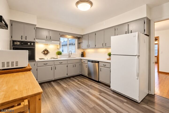 Property Photo:  233 Rankin Ave  NJ 07016 