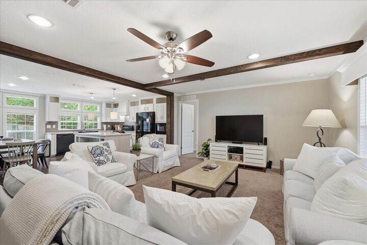 Property Photo: 209 Knollwood Drive Drive TX 75951