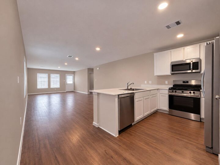 Property Photo:  3107 Savannah Rose Drive  TX 77515 