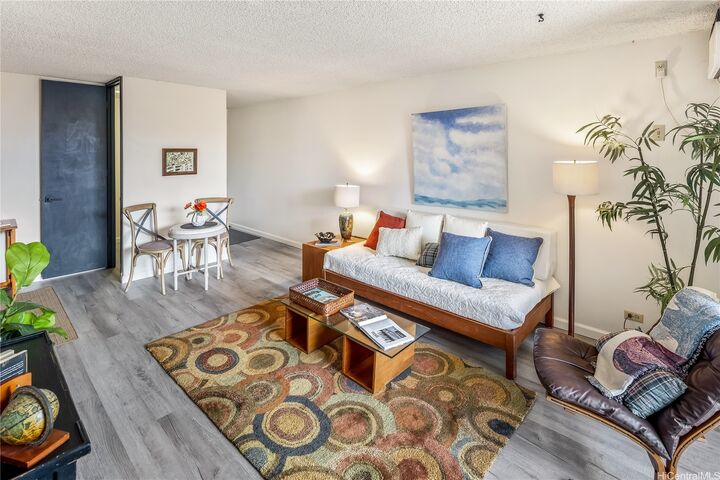 Property Photo:  1415 Liholiho Street 306  HI 96822 