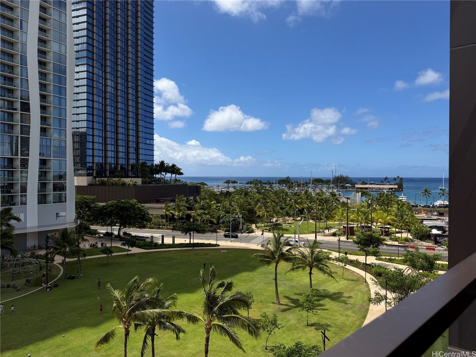 Property Photo: 333 Ward Avenue 626 HI 96814