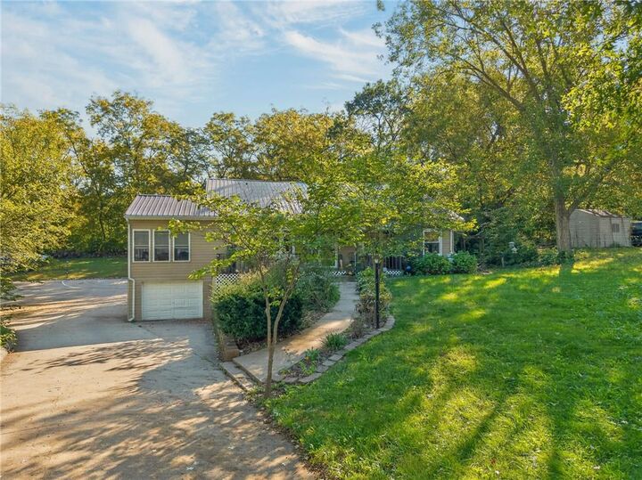 Property Photo:  115 S Titus Avenue  MO 64024 