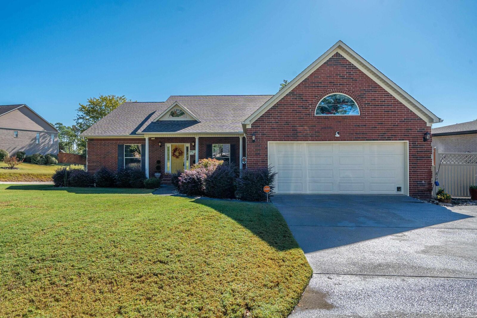 Property Photo:  117 S Lakeland Point  AR 71913 