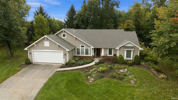 Property Photo: 9415 Craig's Cove IN 46804