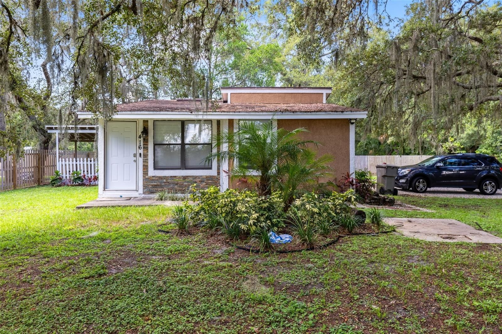 Property Photo: