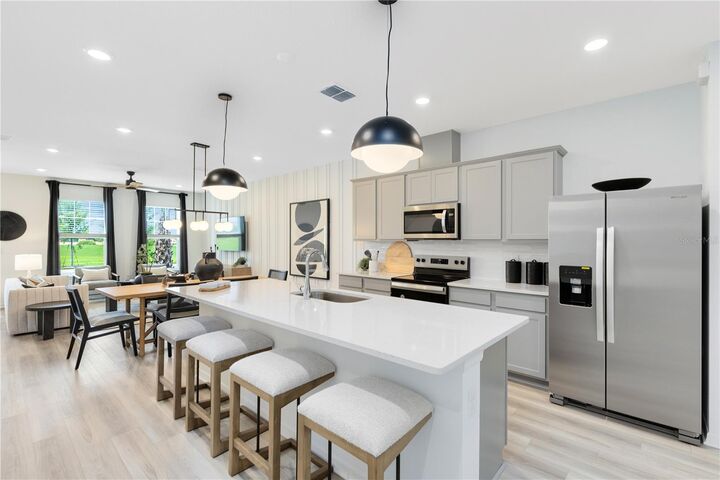 Property Photo:  6270 Sunny Time Avenue  FL 34787 