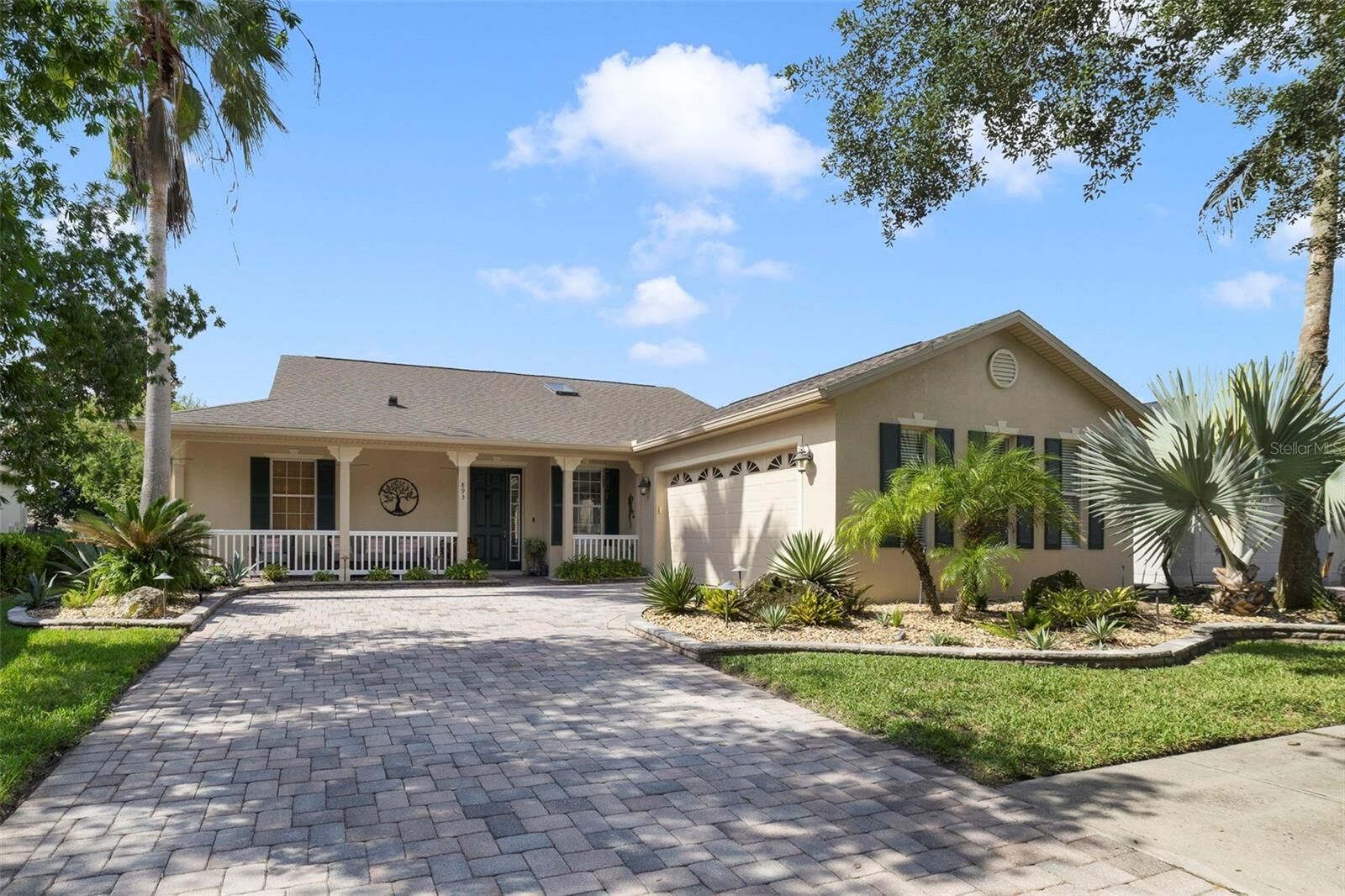 Property Photo:  893 Glendora Road S  FL 34759 