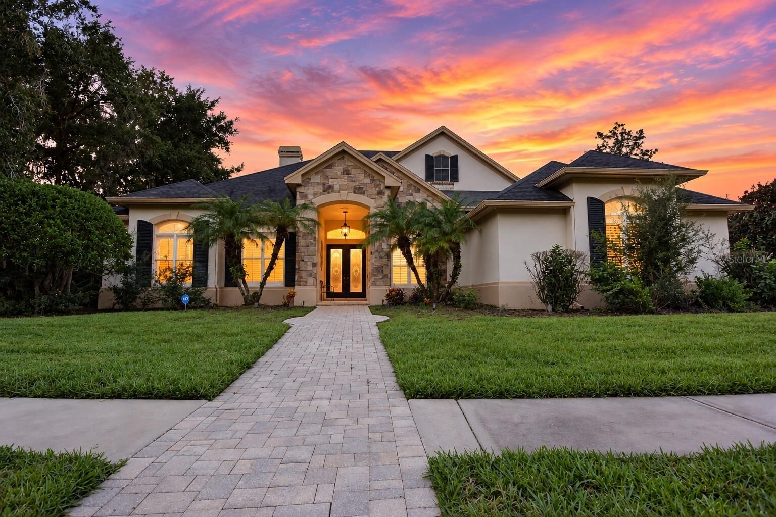 Property Photo:  918 Shoals Landing Drive  FL 33511 