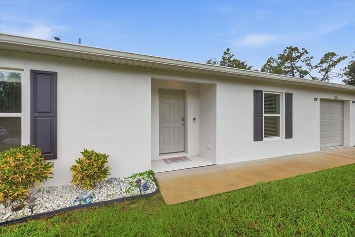 Property Photo:  5641 Cissus Avenue  FL 34288 