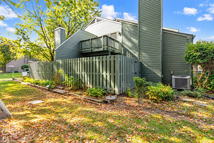 Property Photo:  563 Conner Creek Drive  IN 46038 