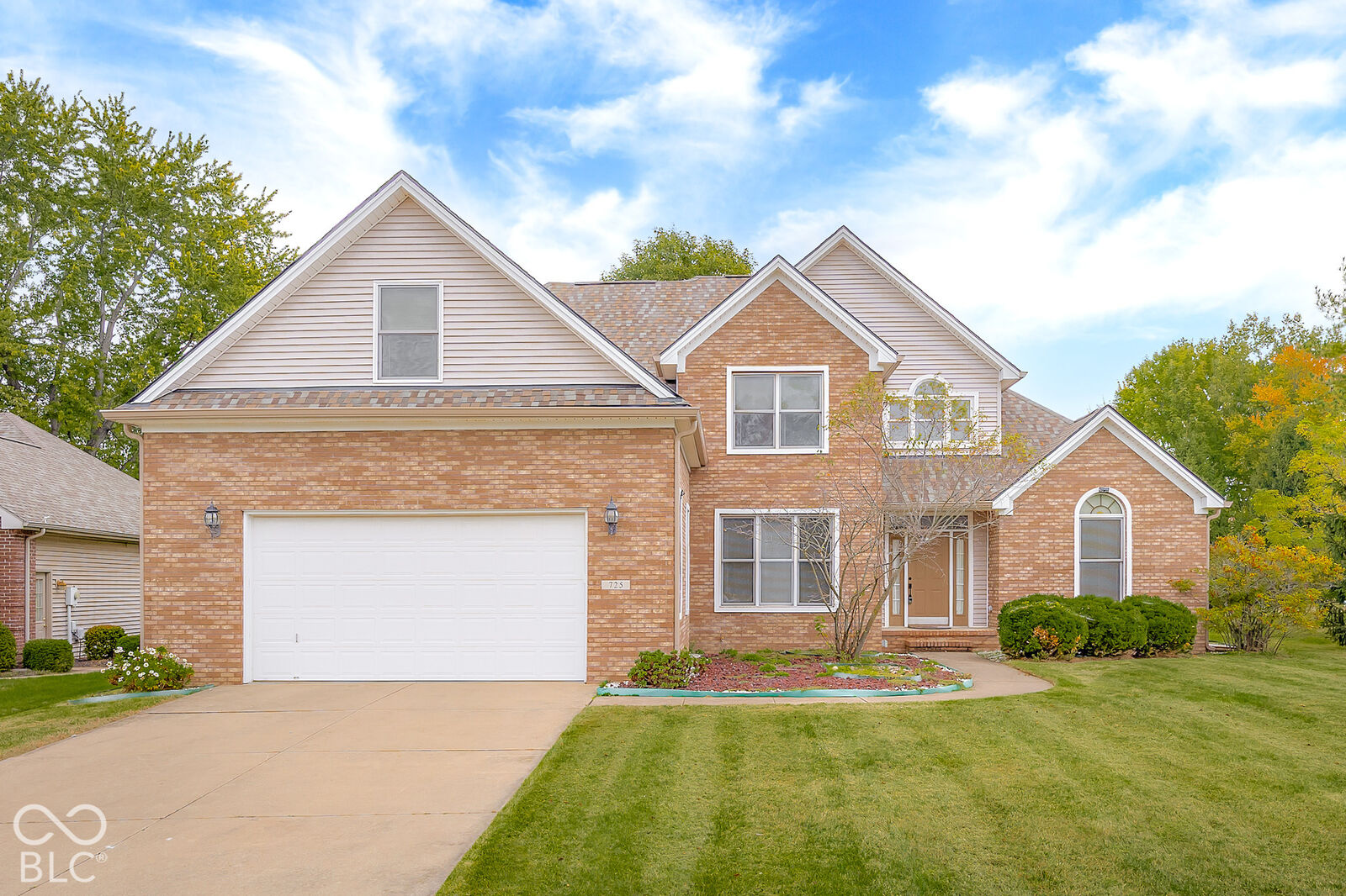 Property Photo: 725 Greystone Court IN 47201