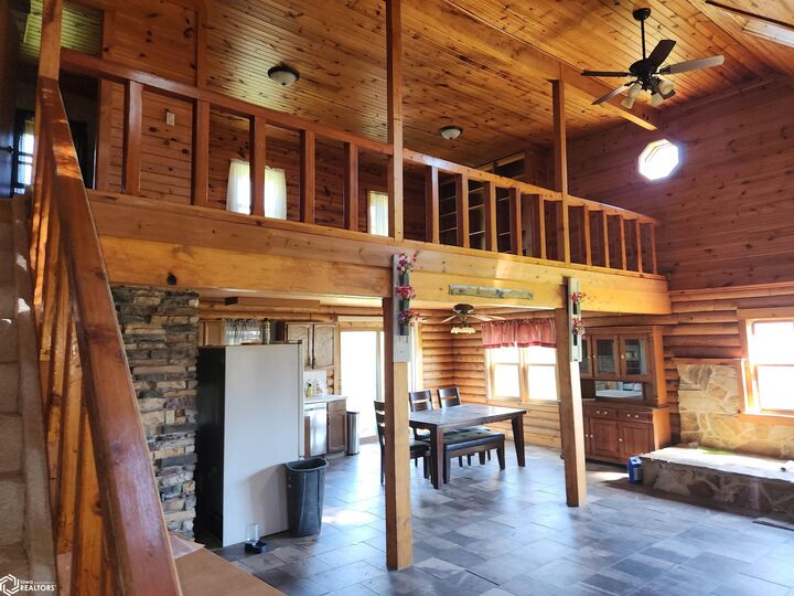 Property Photo: 1415 Highway E49 IA 50173
