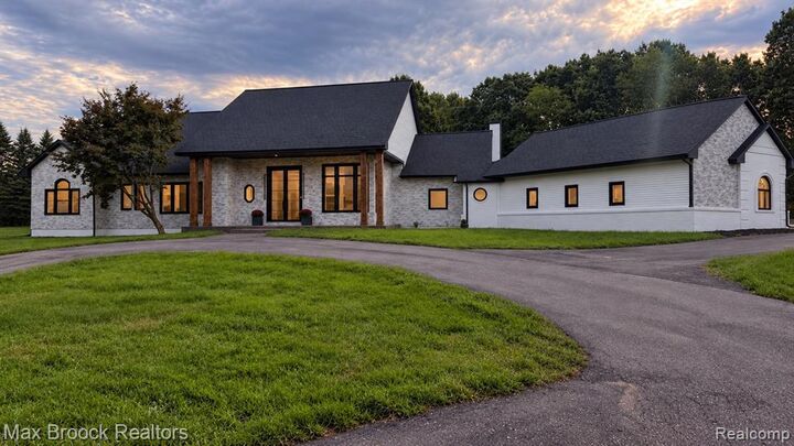 Property Photo:  4597 Clarkston Road  MI 48348 4088 