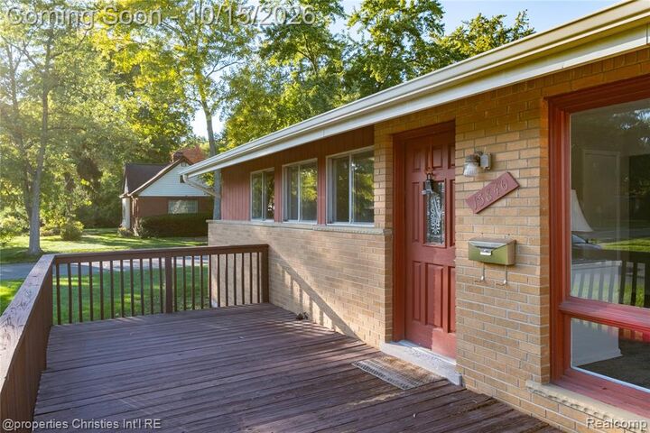 Property Photo: 15840 Webster Avenue MI 48076 1521